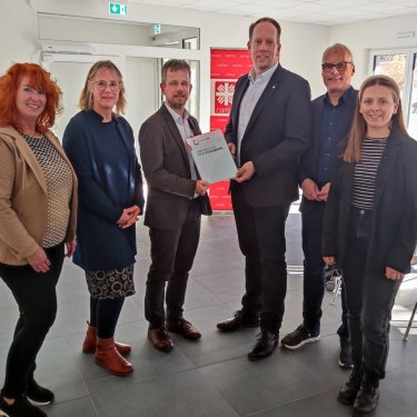 Fördermittelübergabe Quartiersbüro Weilerswist (c) Caritasverband Euskirchen Martina Schneider