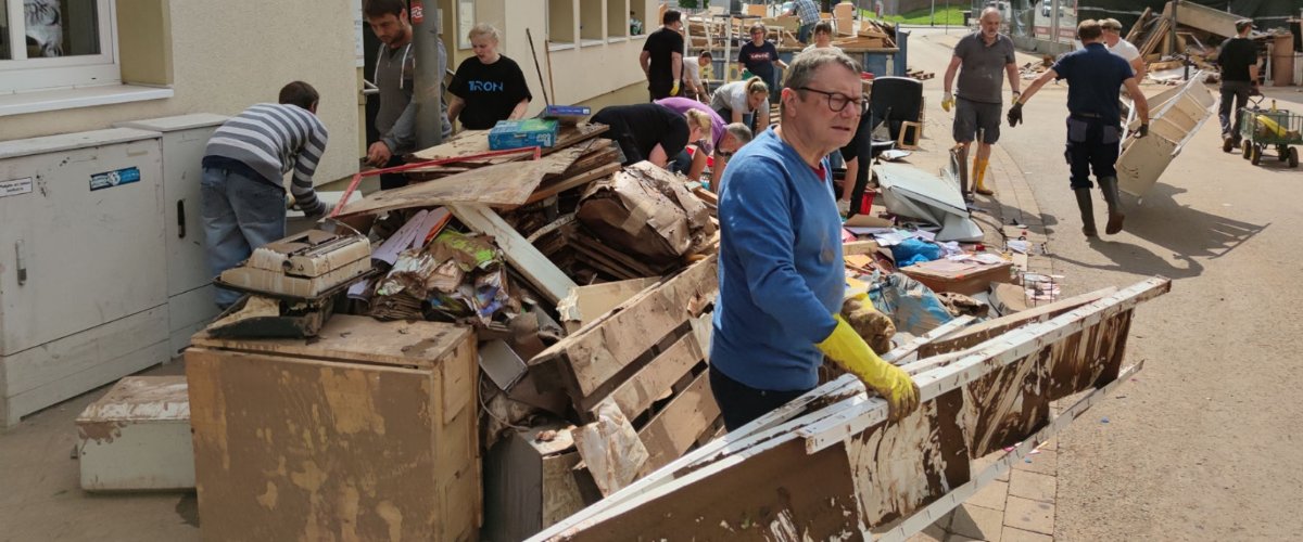 Aufräumen nach der Flut bei Caritas Euskirchen