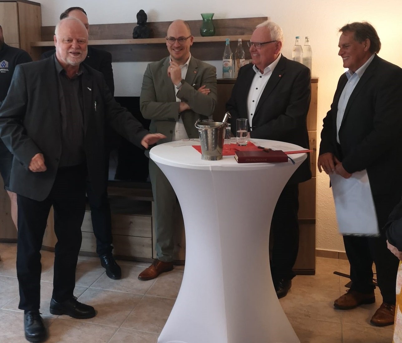 Einweihungsfeier der neuen WG in Kerpen