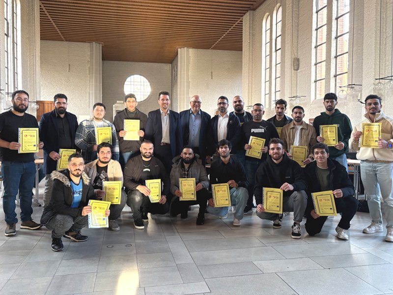 25-11-02 YWC 2ter Jahrestag NEWS